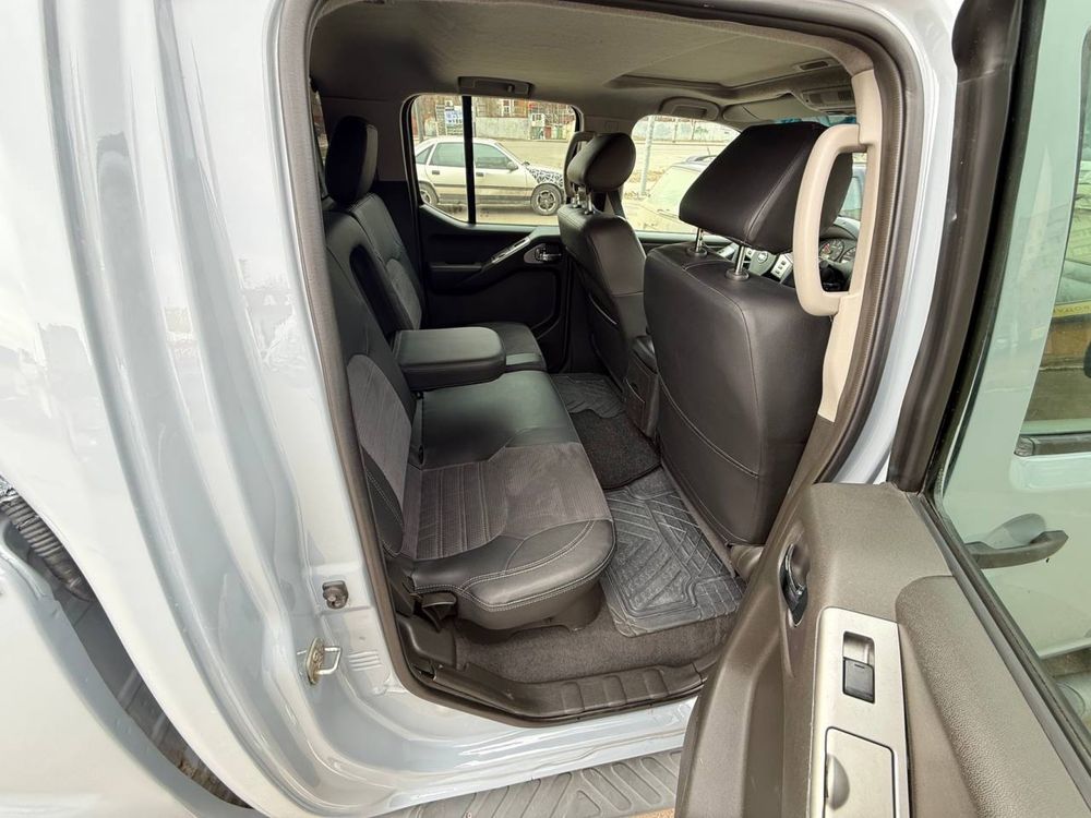 Nissan Navara 2.5