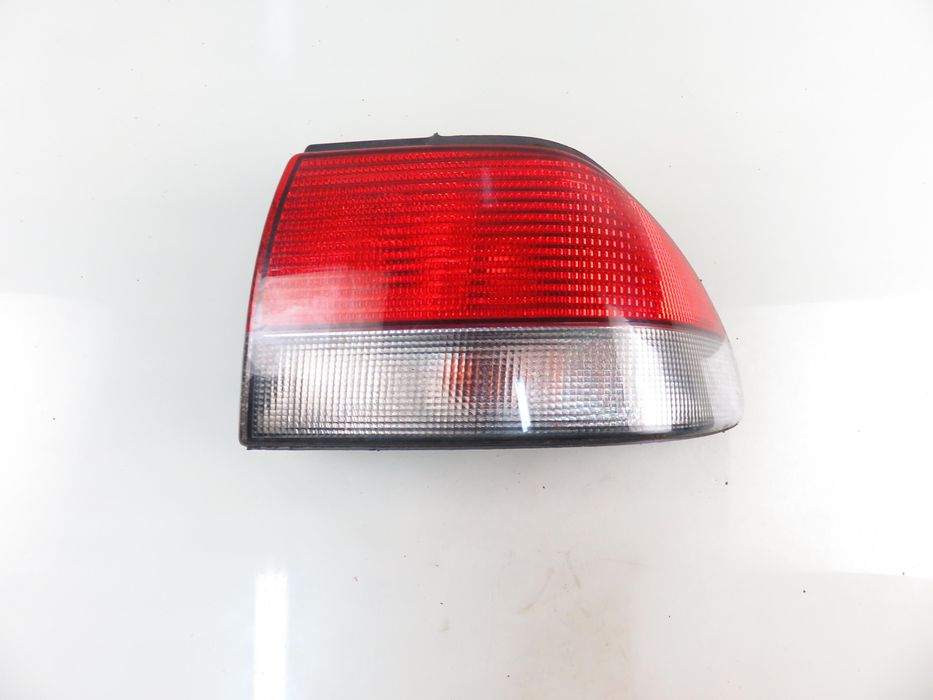 Lampa Prawa Tylna Saab 9-3 I Liftback