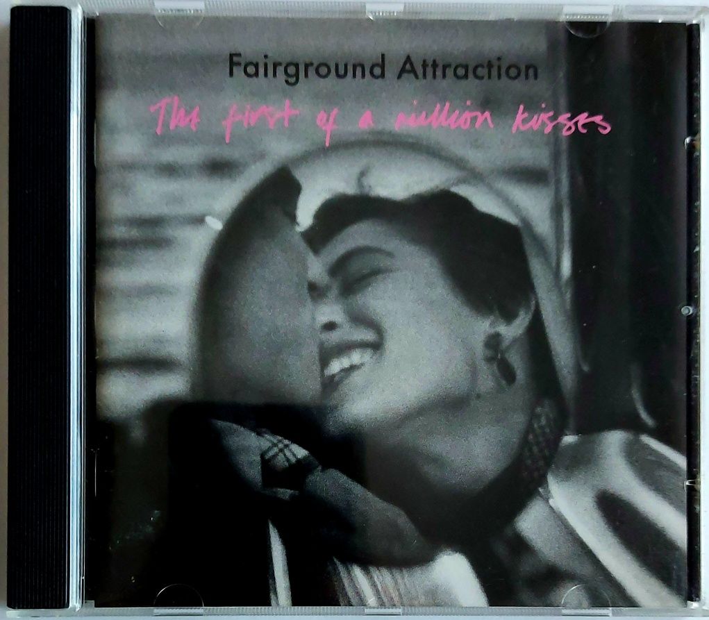 Fairground Attraction The First Of A Million  Kisses 1988r