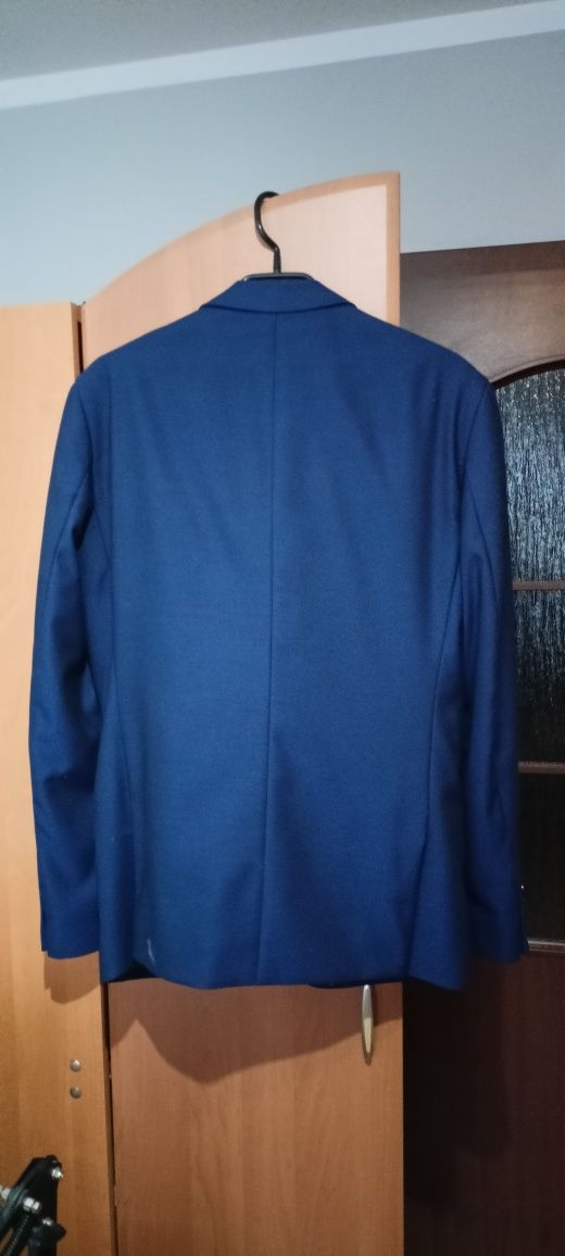 Garnitur męski Granatowy Ravurro 48