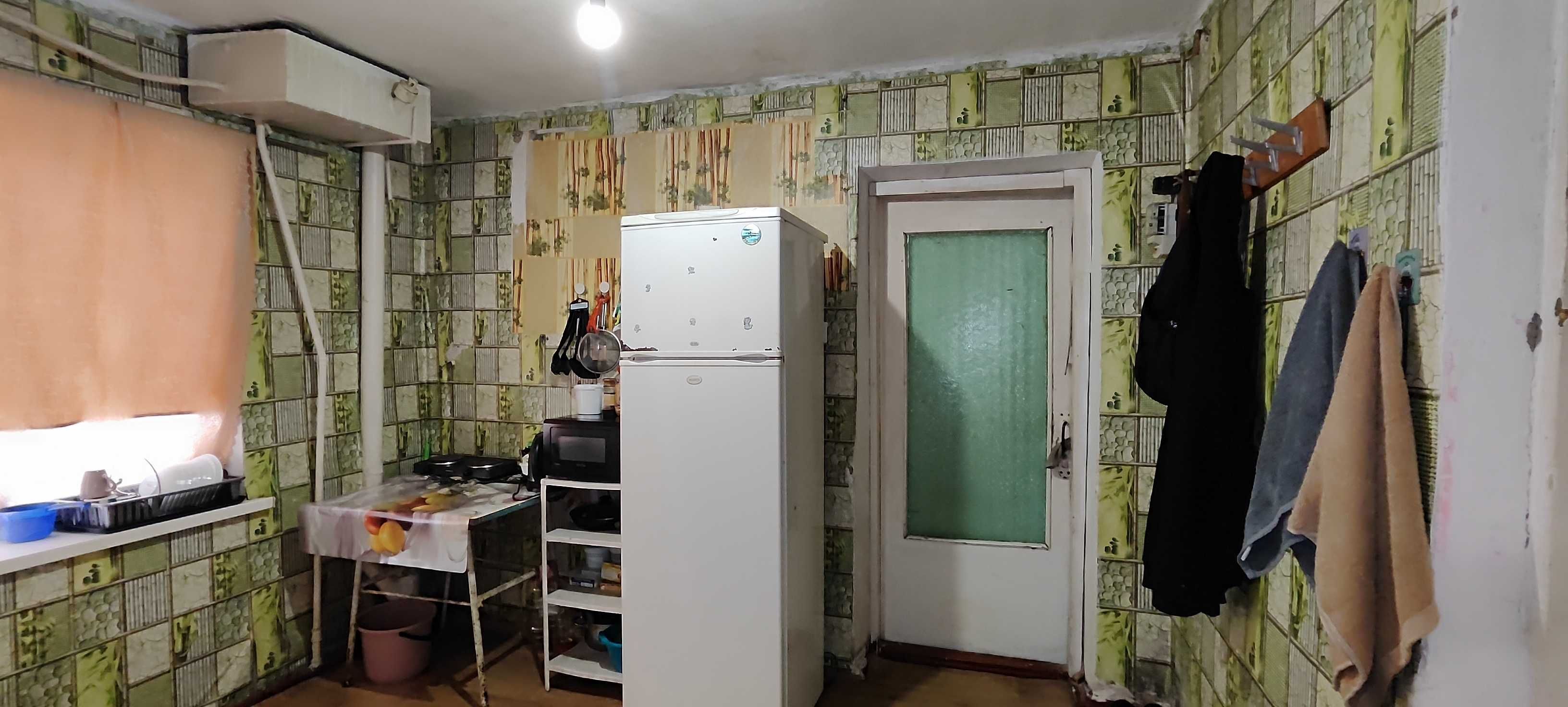 Продається двокімнатна квартира.Цегляний будинок.Кімнати роздільні