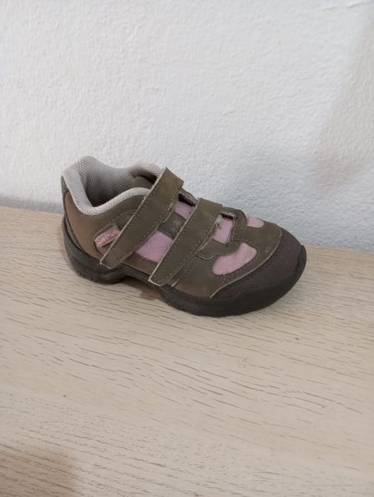 Sapatos Quechua Tamanho 27