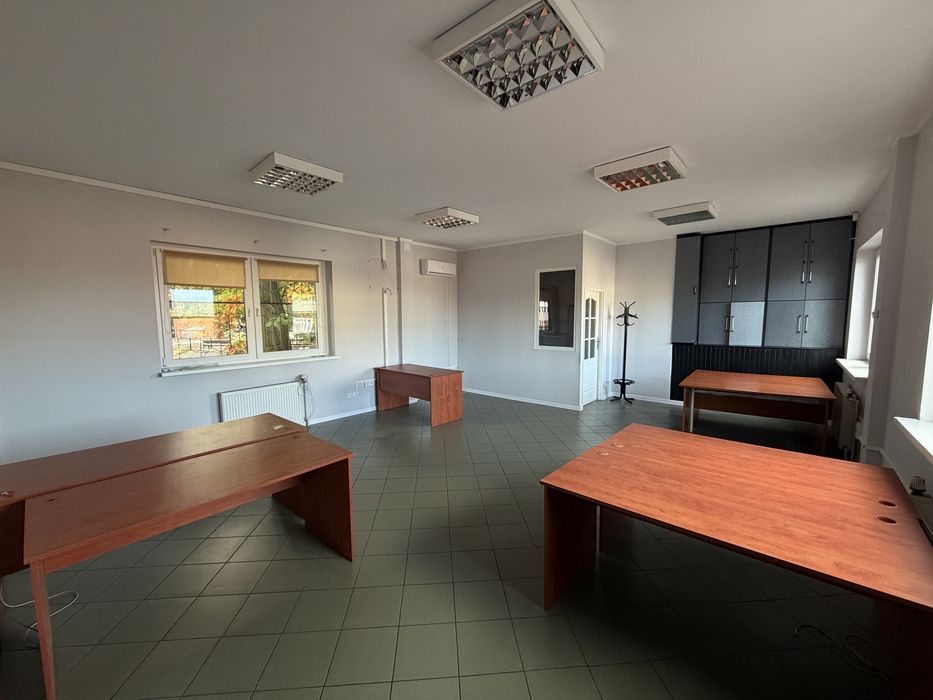 Wynajmę powierzchenie biurową w centrum z prywatnym parkingiem kamery