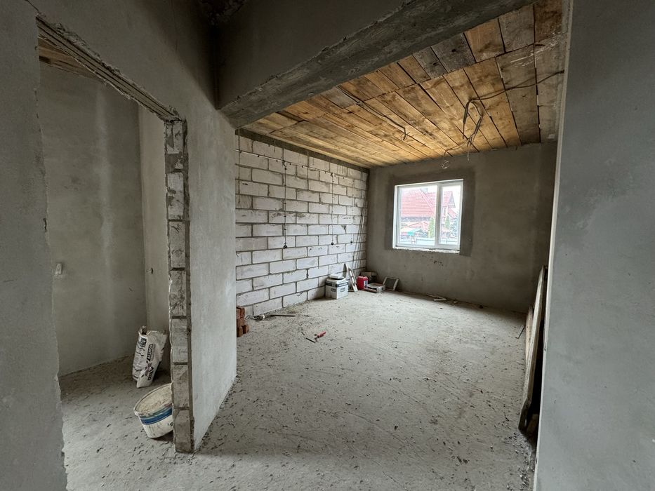 Продам будинок ! Новострой.