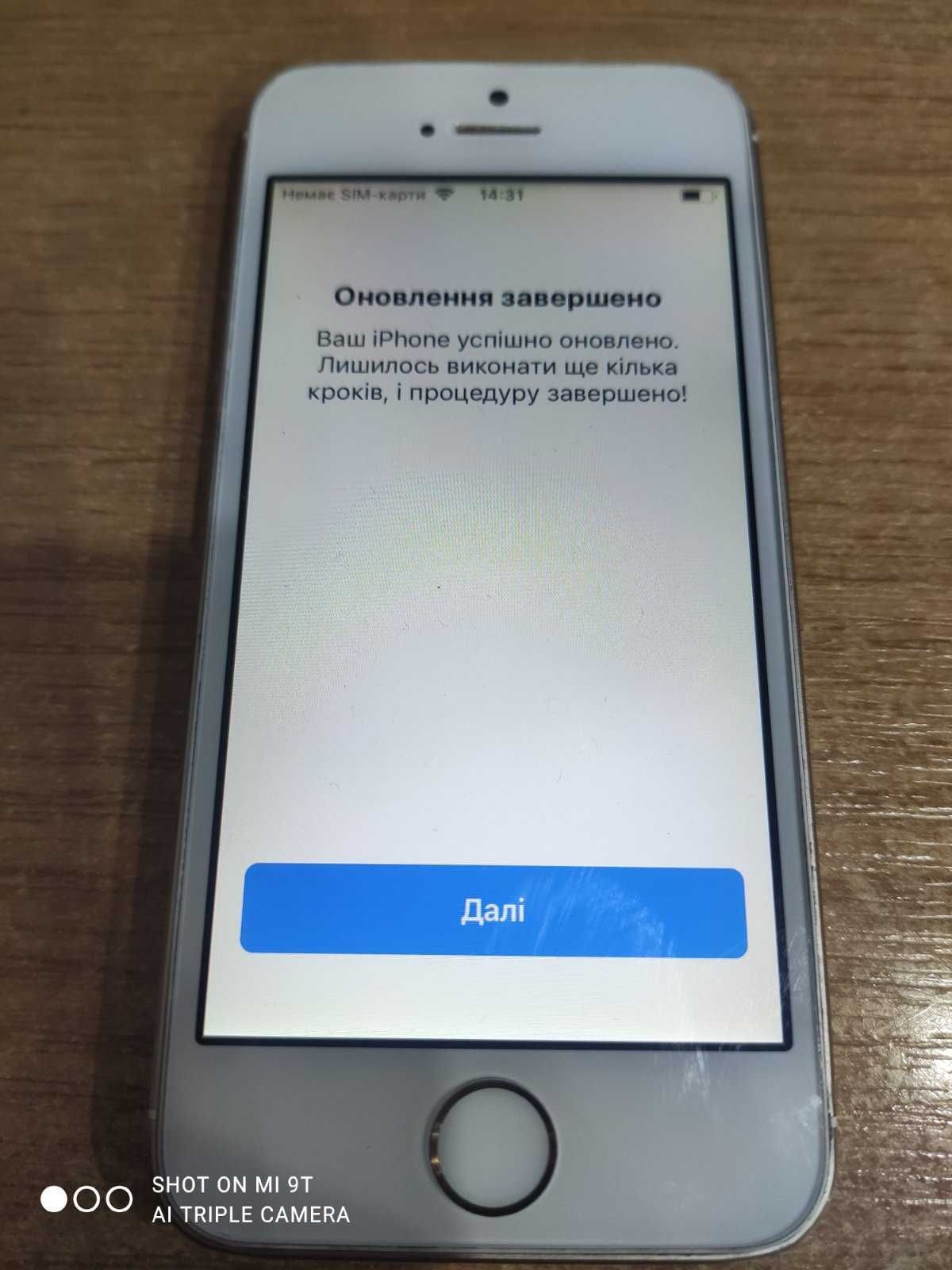 Мобильный телефон Apple iPhone 5S 16GB A1457