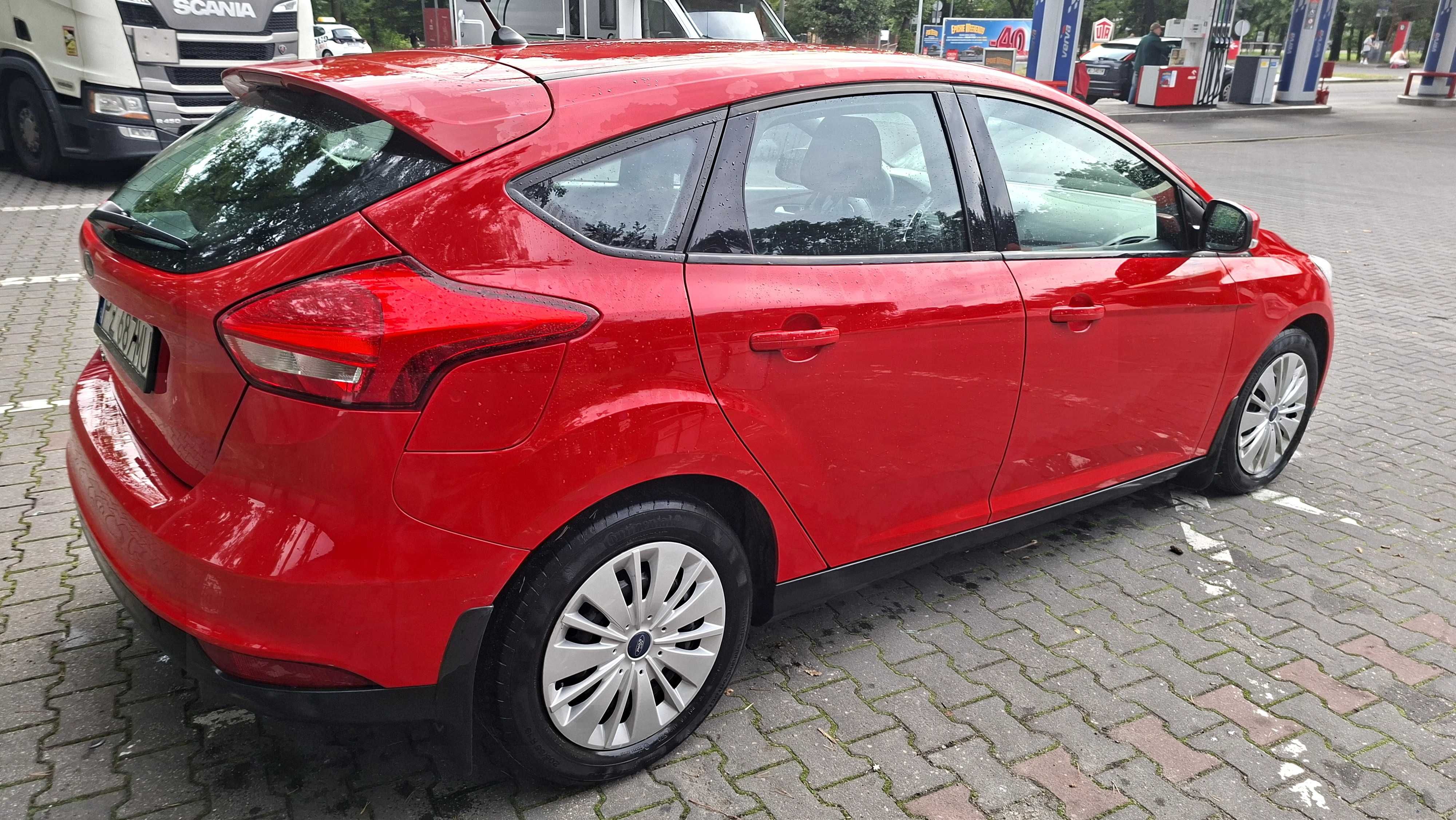 Ford focus benzyna 1.6 95 km 2027 rok