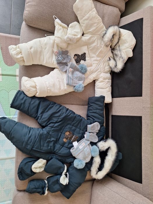 Два зимові комбінезони на овчині 9-12 місяців