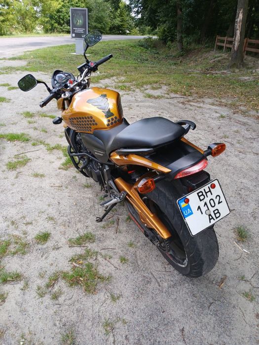 Honda hornet cbf