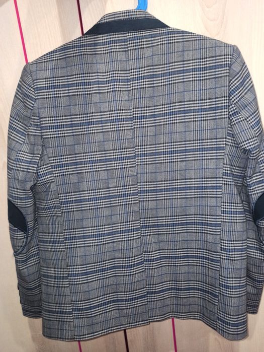 Шкiльний пiджак 250