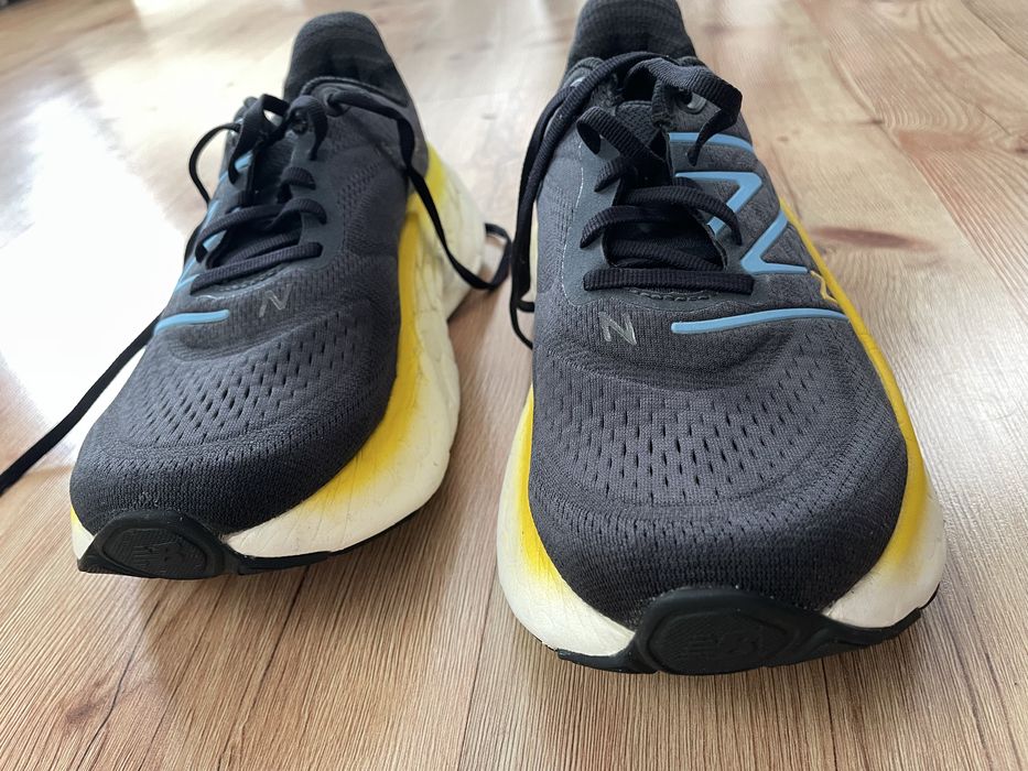 Buty do biegania NEW BALANCE Fresh Foam X MORE v4, 43