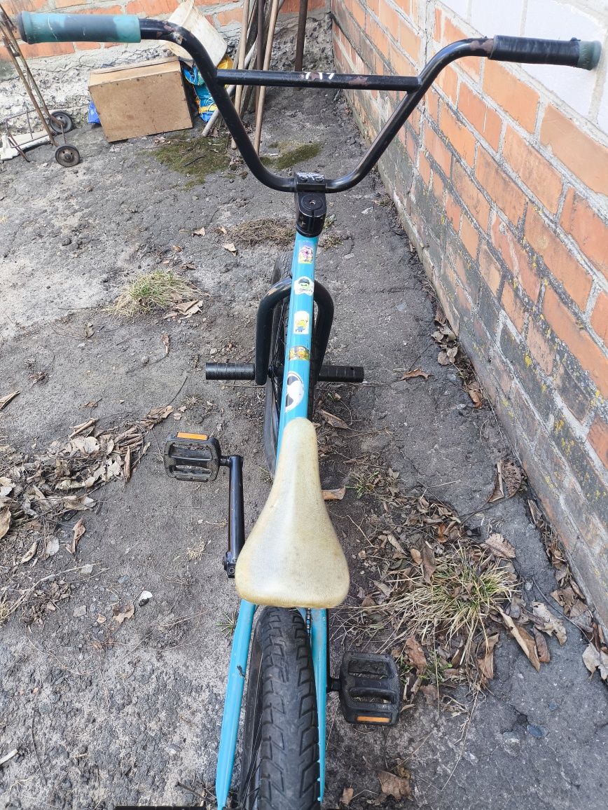 Трюковой велик BMX