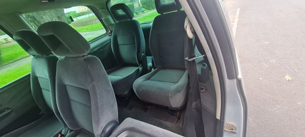 Ford galaxy 1.9 tdi 130cv ghia 259mil