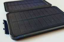 Power bank solarny 8000 mAh+diody led+latarka led+wejście/wyjście 2A