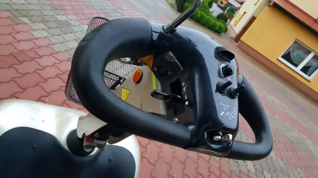 Shoprider Deluxe wózek elektryczny inwalidzki