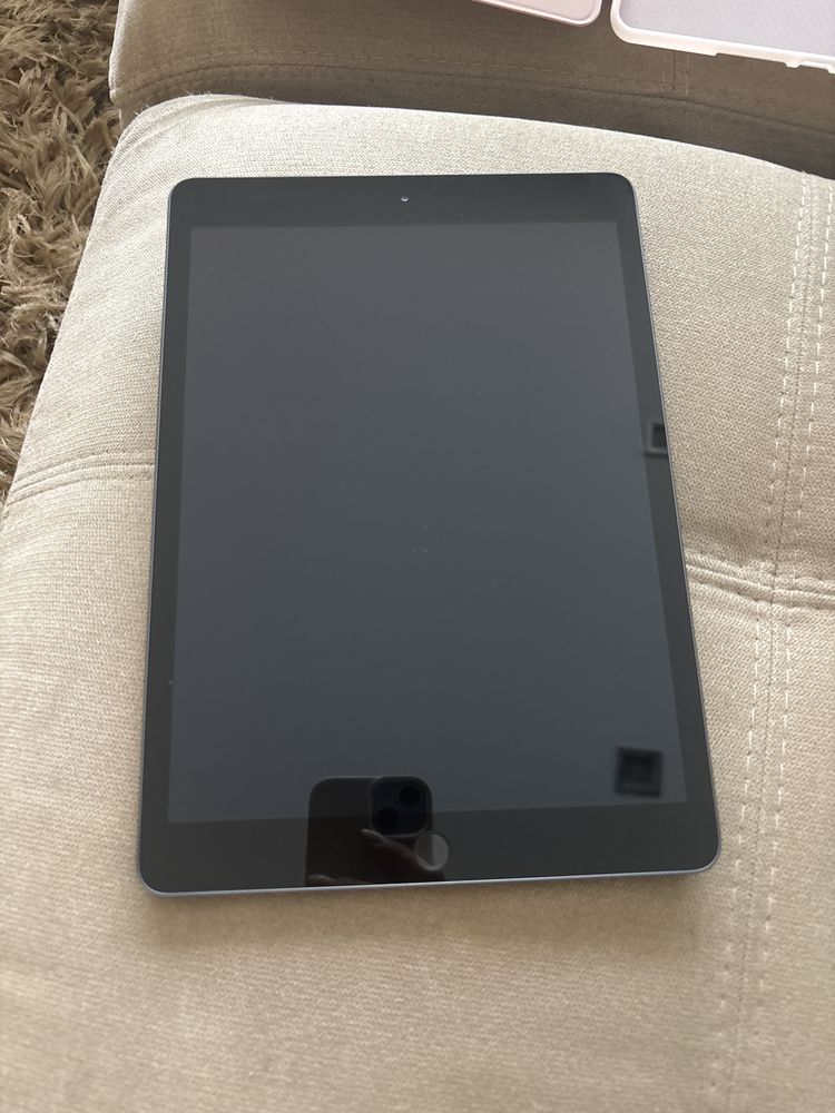 Ipad 8 geração, com 32GB