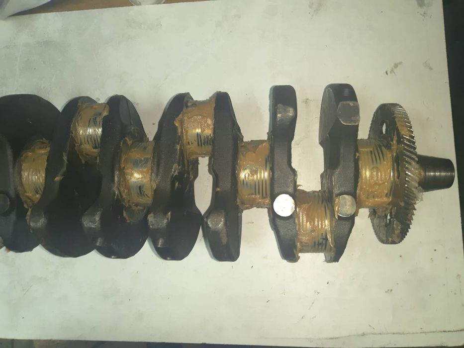 Коленвал 2.0 турбодизель с двигателя RF5C/RF7J Mazda 6 , мпв