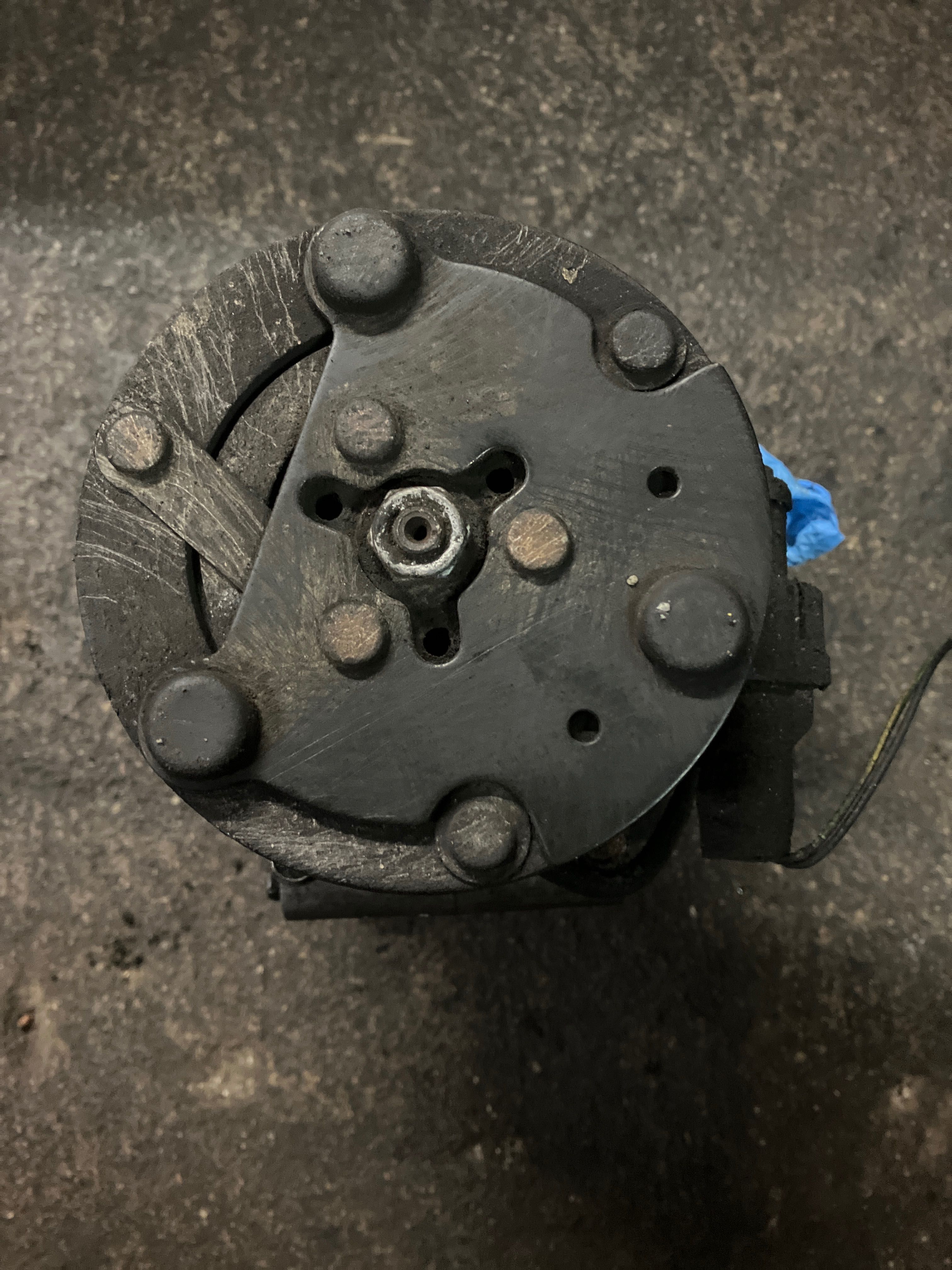 Ford Focus MK1 - kompresor sprężarka klimatyzacji