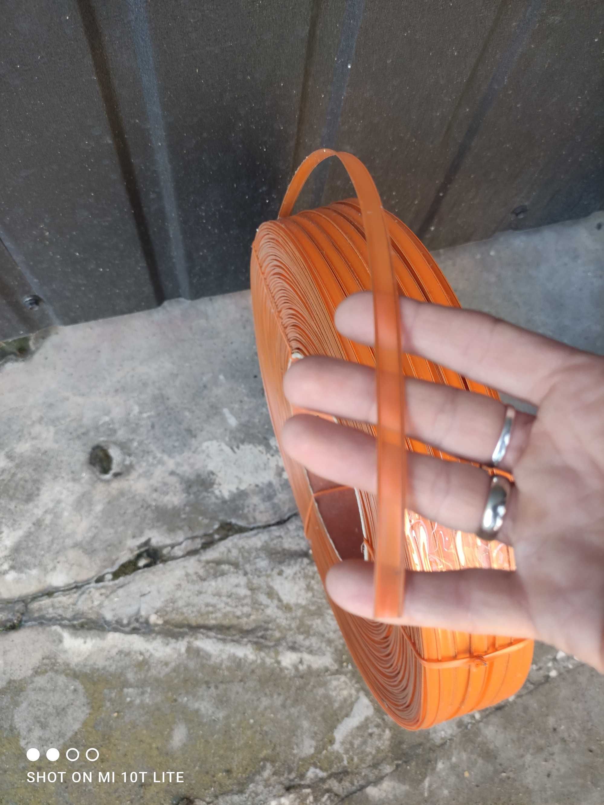 Plastikowa taśma do woreczków lub innego przeznaczenia Clipband