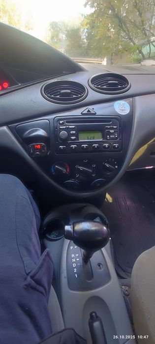 Продам форд фокус 2001-года