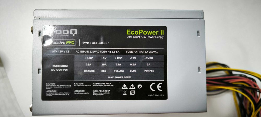 Caixa ATX, fonte de alimentação e leitor de CD para Computador