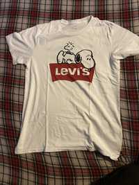 T-shirts Adidas e levis