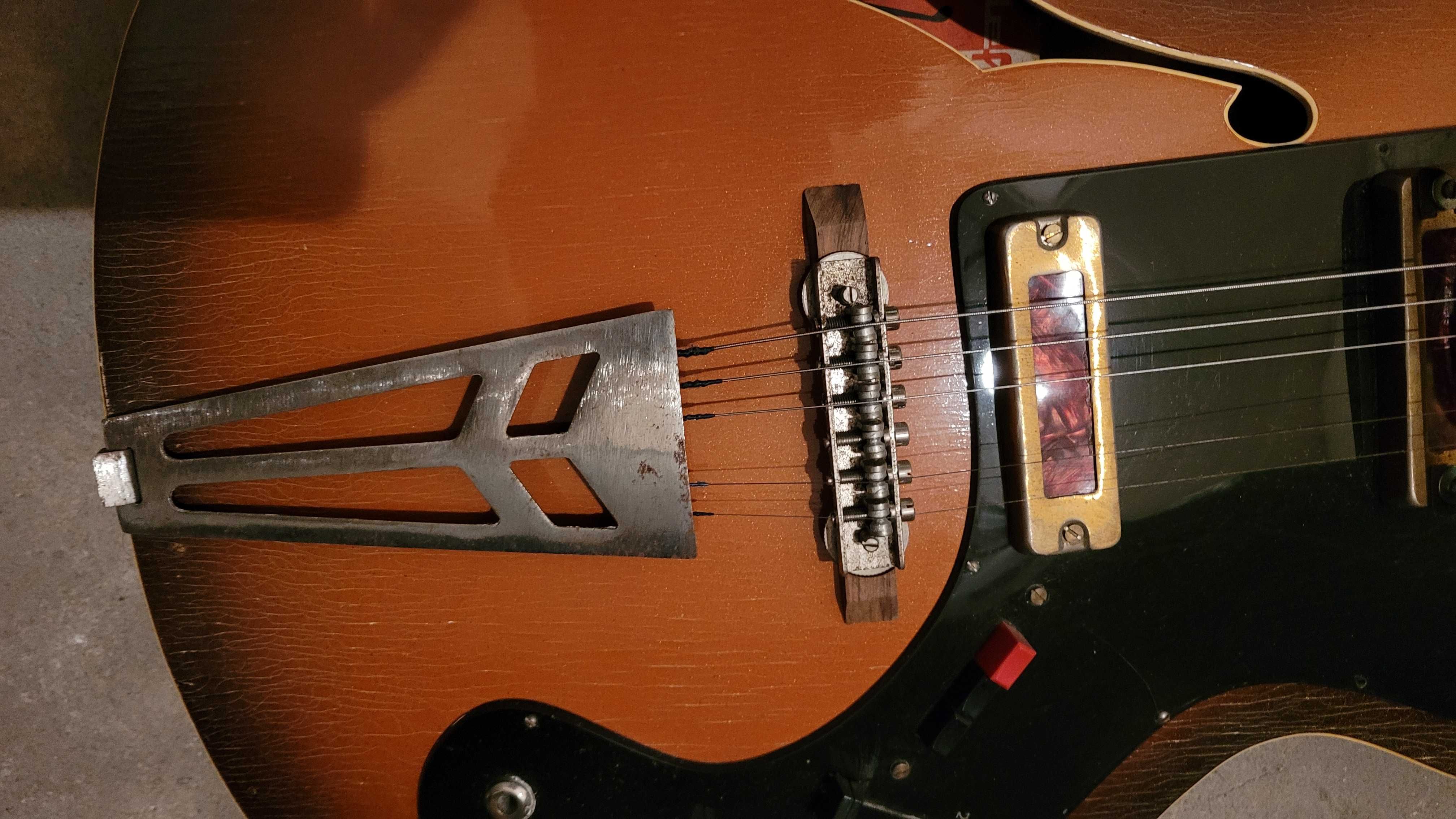 Gitara elektryczna Melodia 2 - 50 letnia