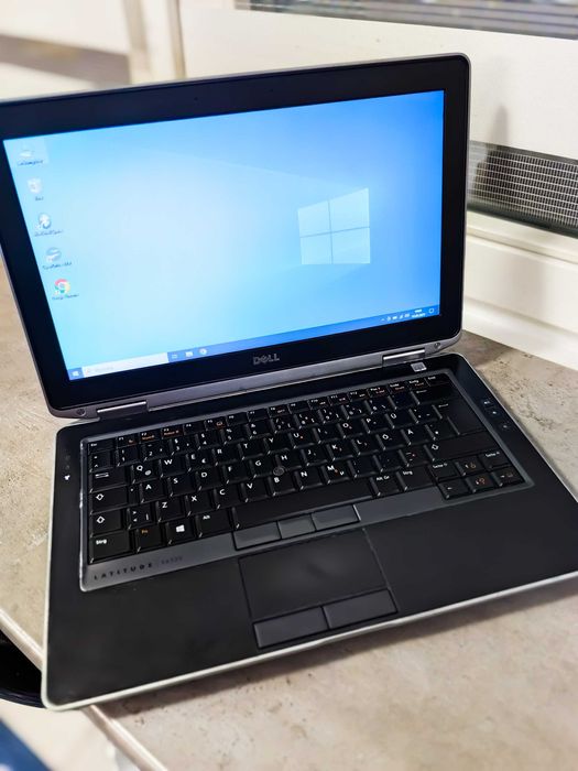 Laptop Dell i3 8gb ram SSD win 10 bateria Stan BDB mogę podwieźć