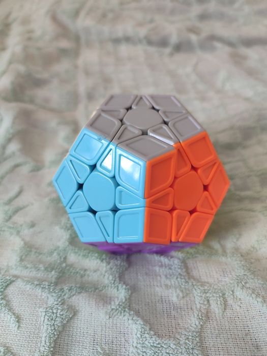 Мегамінкс кольоровий пластик