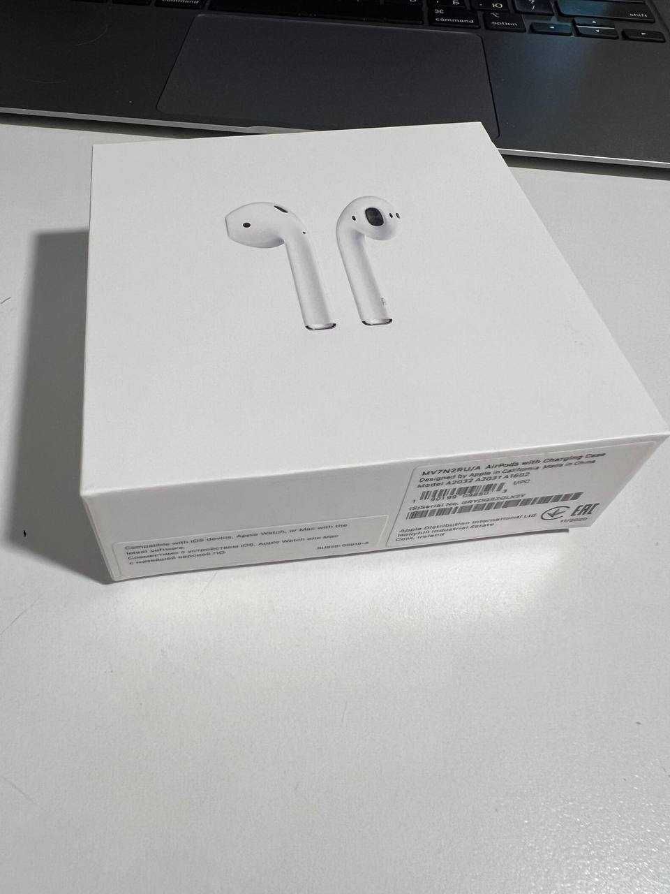 Навушники TWS Apple AirPods 2nd generation with Charging Case (MV7N2)