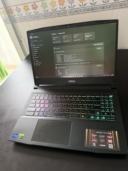 Portatil gaming Katana B14W