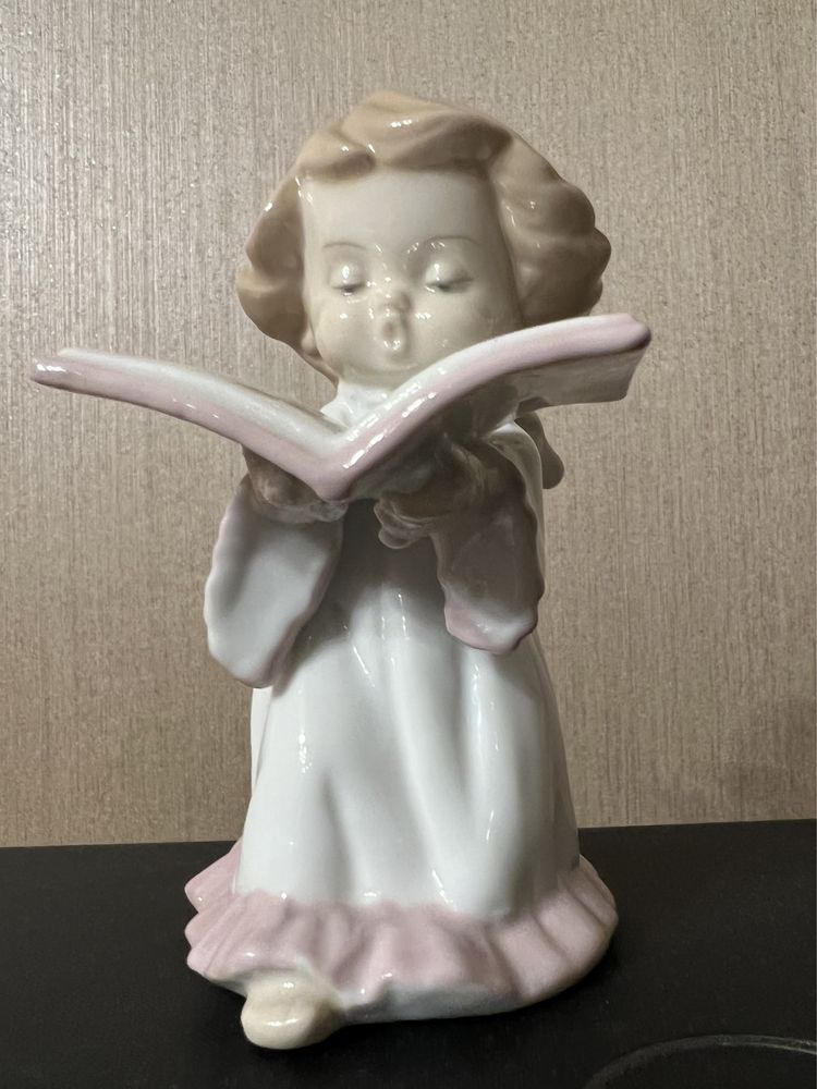 ангелочек девочка статуэтка фарфор подарок