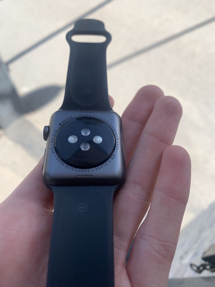 Apple watch series 3 42мм