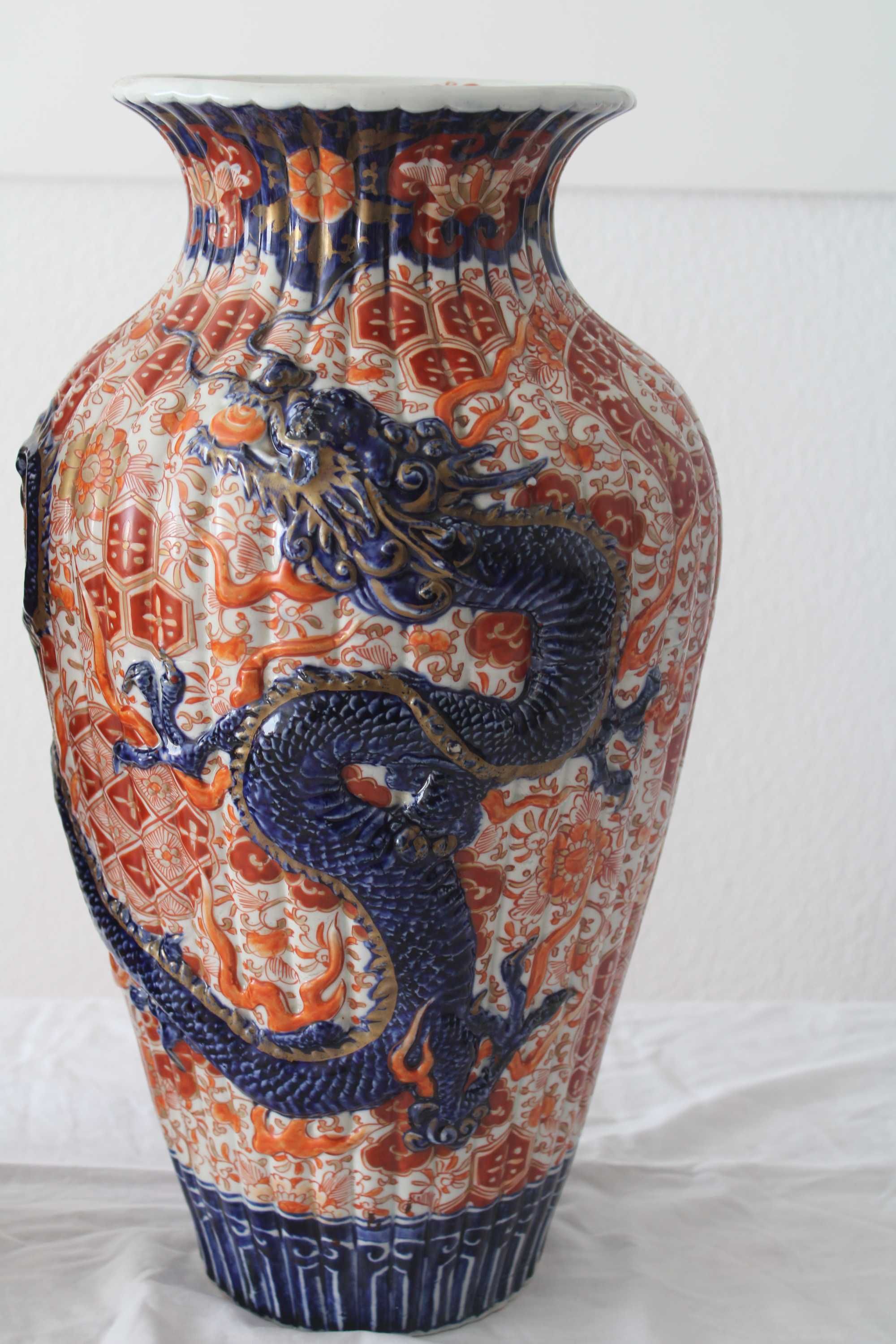 Par de Jarrões grandes ,Companhia das Índias IMARI, sec XVlll. 47 cm