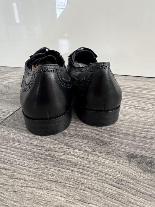 Nowe czarne eleganckie półbuty skórzane Eldemas 42