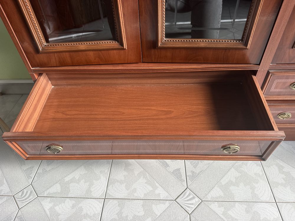 Movel sala em boas condicoes