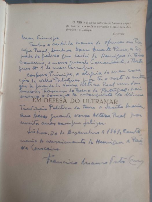 Livro  (Em Defesa do Ultramar de capa dura