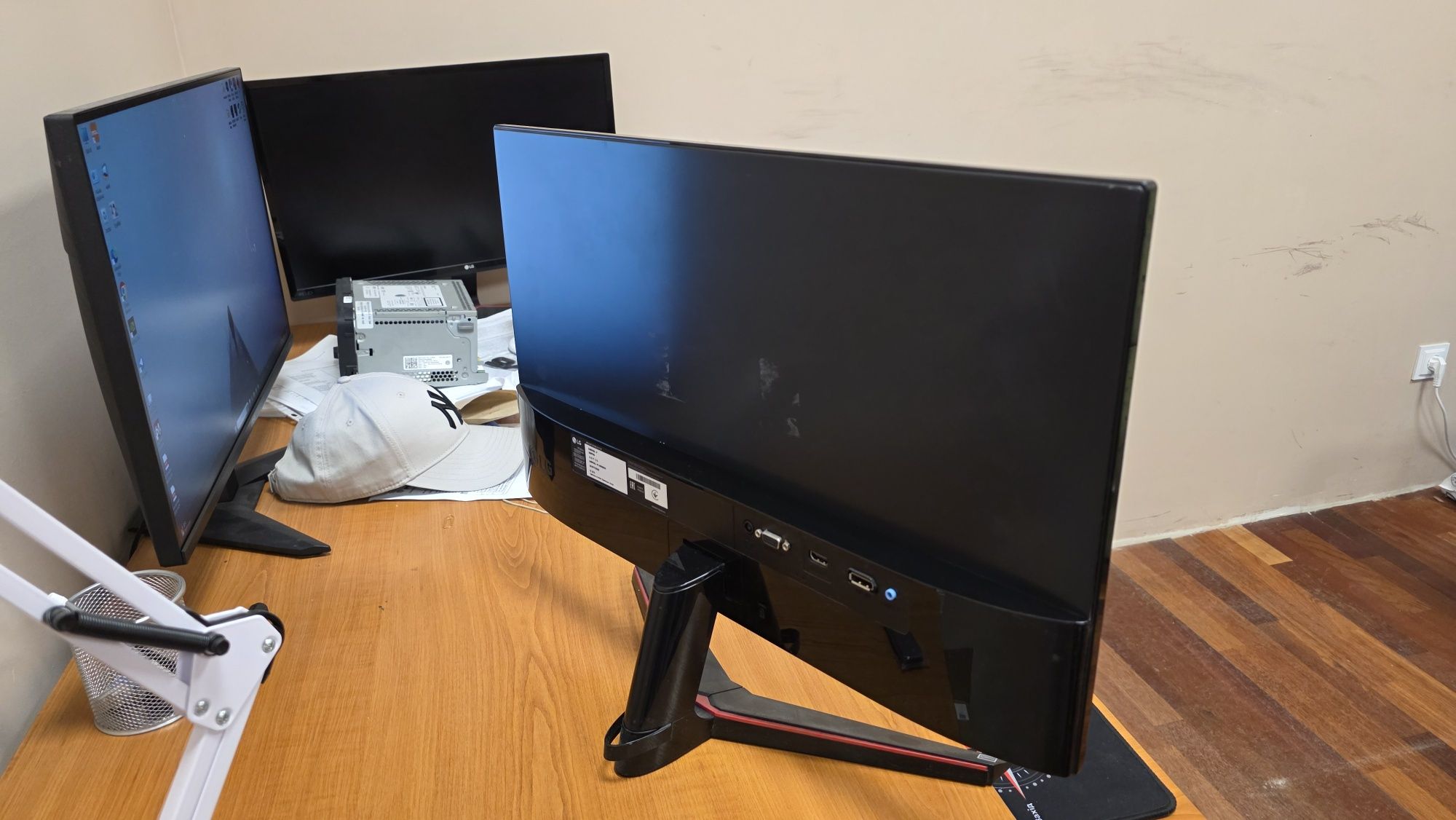 Ігровий монітор LG 24'