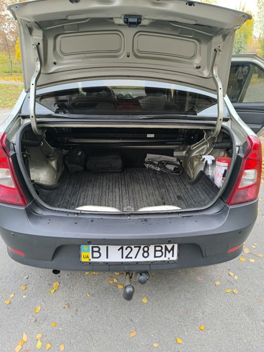 Renault Logan 1,4. 2012 рік