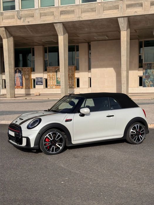 MINI Cabrio John Cooper Works Premium JCW Plus