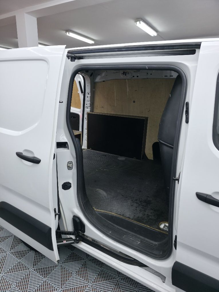 Peugeot Partner 11-2020