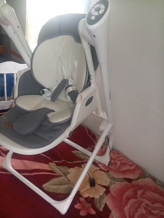 Годувальни столик