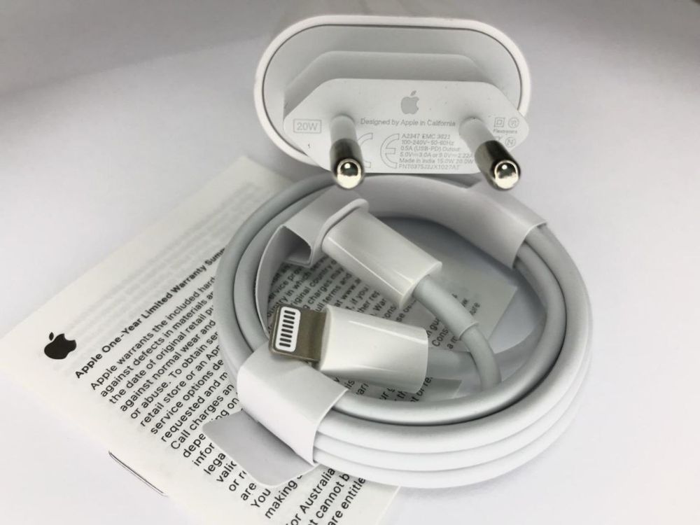 Быстрая зарядка для айфона Apple 20W + кабель для iPhone и iPad