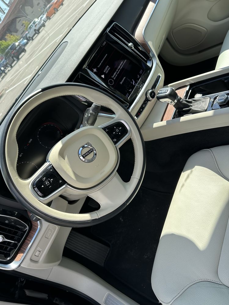 Продам автомобіль Volvo S60 2020