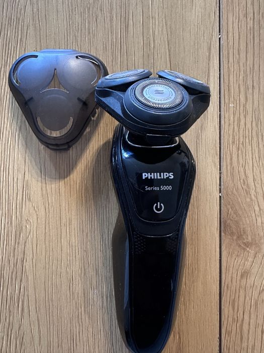 Golarka Philips Series 5000
