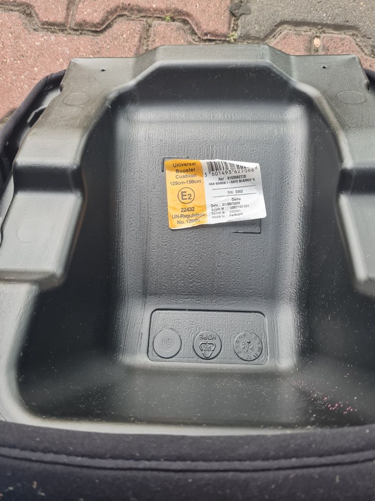 Banco de altura de criança para carro