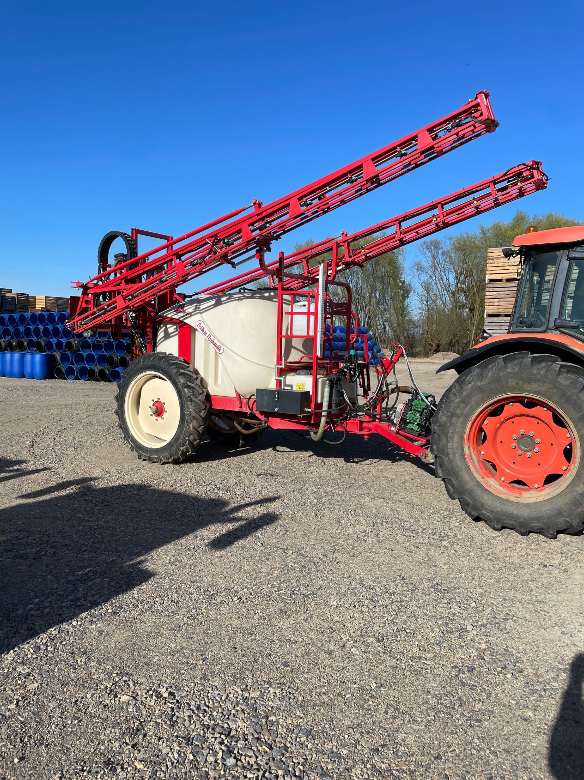 Opryskiwacz Bury pelikan 2700l/24m