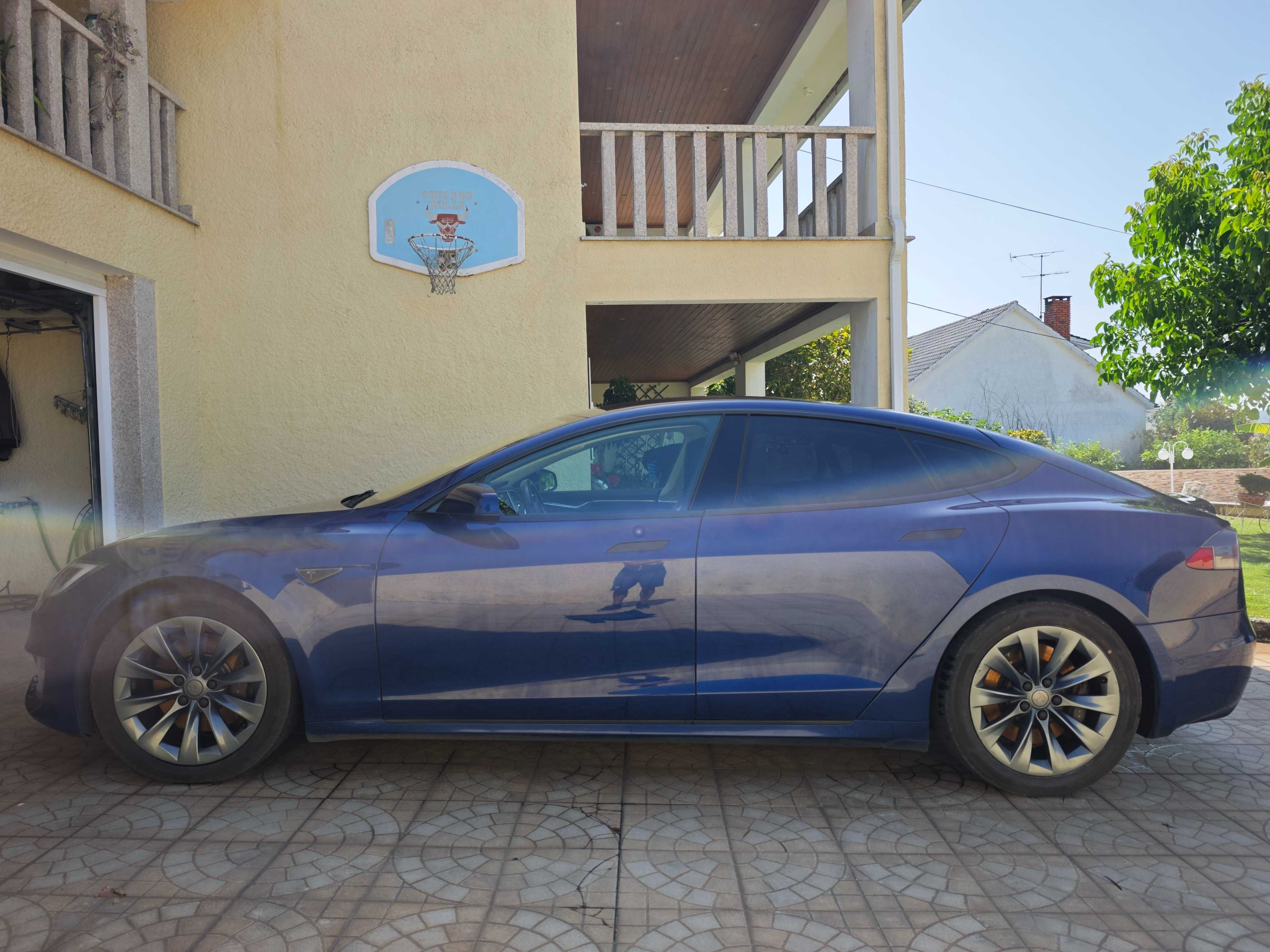 Telsa Model S 75D 2017 iva dedutível