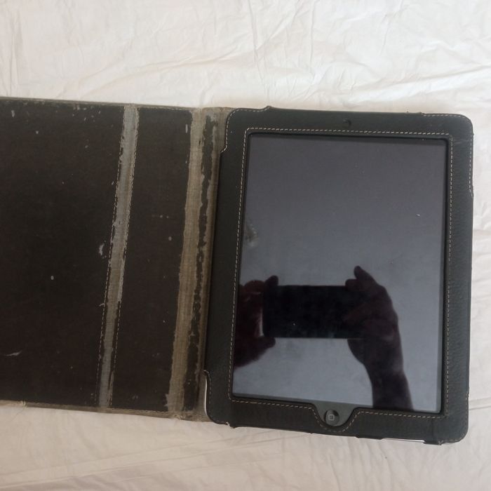 Планшет iPad б/у