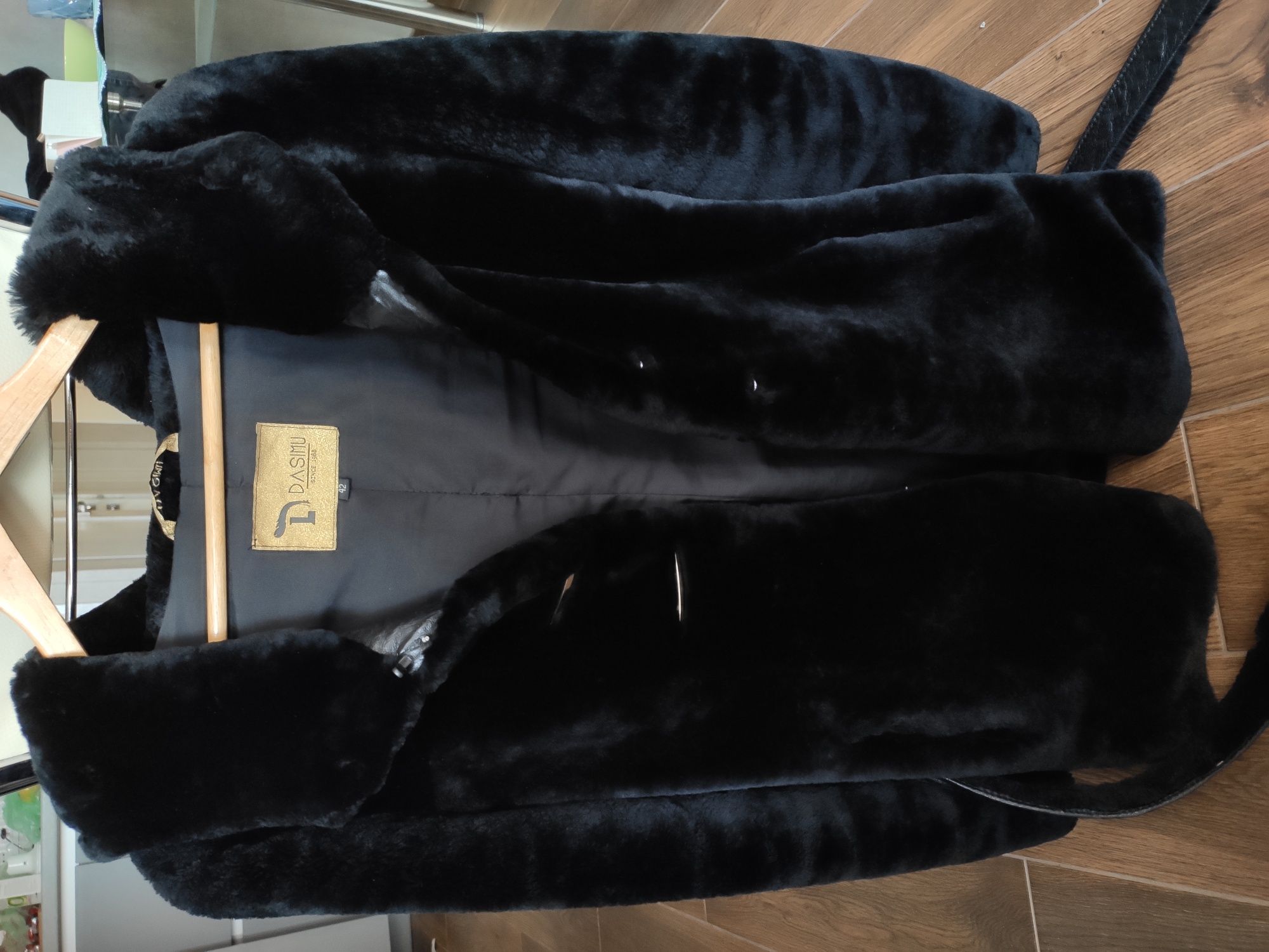 Шуба мутон полушубок куртка натуральне хутро дубленка шубка пальто