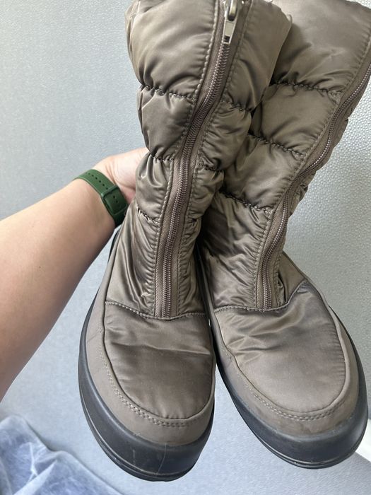 Зимові сапожки 42 розмір